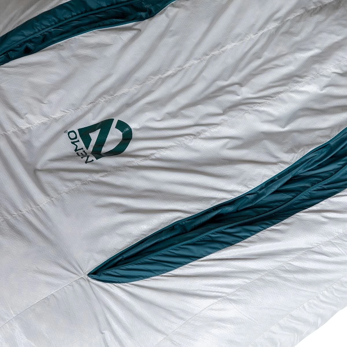 Kayu 15 Sleeping Bag: 15F Down - Women's 9 Kayu 15 Sleeping Bag: 15F Down - Women's - Image 7