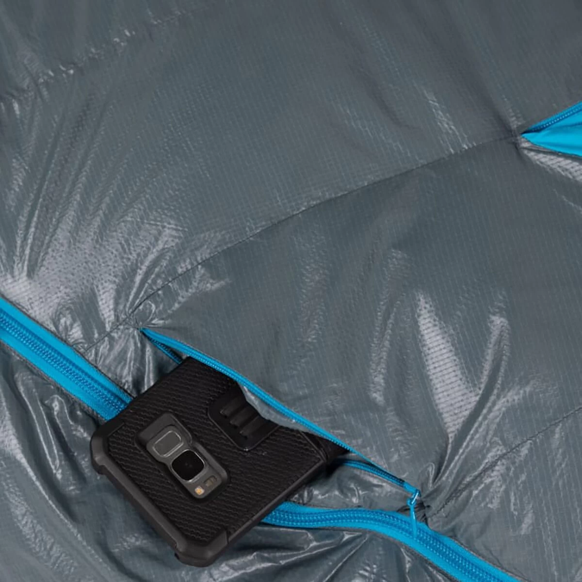 Kayu 30 Sleeping Bag: 30F Down - Women's 8 Kayu 30 Sleeping Bag: 30F Down - Women's - Image 6