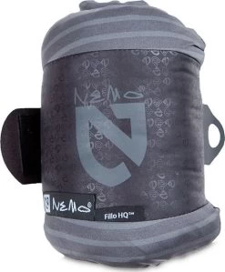 NEMO EQUIPMENT Fillo HQ Travel Pillow|-|Oreiller De Voyage Fillo HQ -Outdoor camping-NEMO Equipment NEM 814041016094 7E 7ERolled 20Shale 20Stripe b2af847c 6e8d 4869 bc08 53e0349ce304