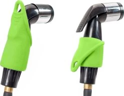 NEMO EQUIPMENT Helio LX Pressure Shower|-|Douche Portative Helio LX 27 NEMO EQUIPMENT Helio LX Pressure Shower|-|Douche Portative Helio LX -Outdoor camping-NEMO Equipment NEM 814041017534 7E 7Edetail3 20Shower 20Black 20 20Apple 20Green