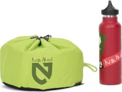 NEMO EQUIPMENT Helio LX Pressure Shower|-|Douche Portative Helio LX 29 NEMO EQUIPMENT Helio LX Pressure Shower|-|Douche Portative Helio LX -Outdoor camping-NEMO Equipment NEM 814041017534 7E 7Edetail4 20Shower 20Black 20 20Apple 20Green