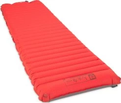 NEMO EQUIPMENT Cosmo Insulated 20 Sleeping Pad - Regular|-|Matelas De Sol Isolé Cosmo 20 - Régulier -Outdoor camping-NEMO Equipment NEM 814041017770 7E 7ESide 20Magma 20Red 88128dae ad1d 44e8 b703 edd8c8bbba24